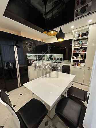 Продаж 3к квартира ЖК Паркленд Практична 8 Васильківська Киев