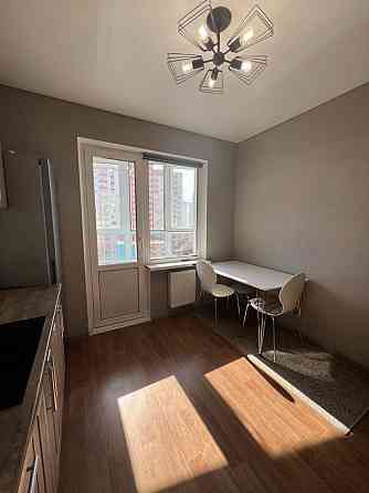 Продаж 1-к квартири Позняки ЖК Патріотика Гмирі 16А Киев