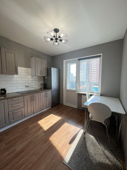 Продаж 1-к квартири Позняки ЖК Патріотика Гмирі 16А Киев - изображение 1