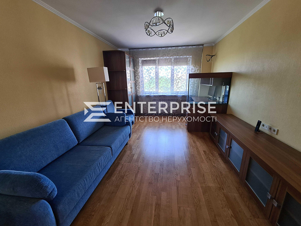 Продаж 3к. квартири, ремонт, метро, вул.Ромоданова, Шевченківський р-н Киев - изображение 1