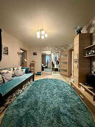 Прожажа 2 кім. 10 мкрн. Лівий берег Кам`янське (Запорізька обл.)