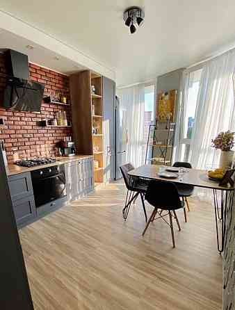 Продам євро 3 кімнатну кв Центральний парк Газ Котел Без Комісії Ирпень