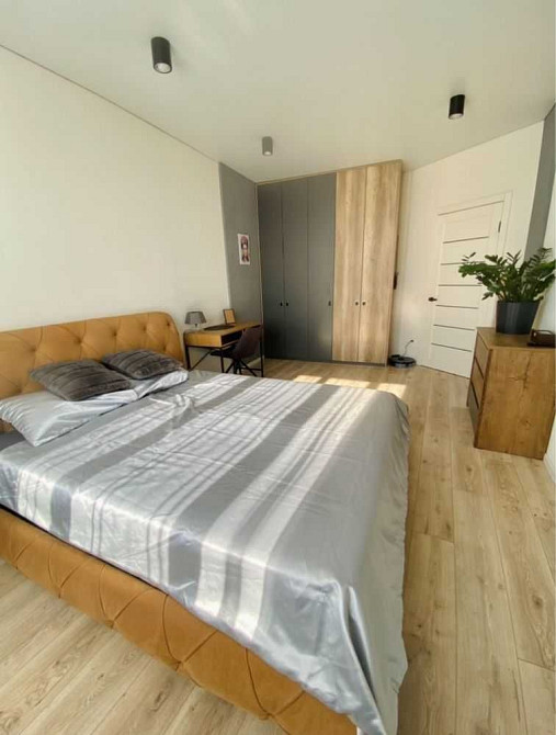 Продам євро 3 кімнатну кв Центральний парк Газ Котел Без Комісії Ирпень - изображение 6