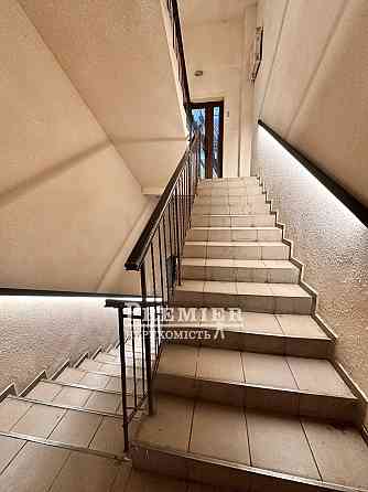 Продам 3-х комнатную квартиру в самом центре Одессы. Новый сданный дом Одесса