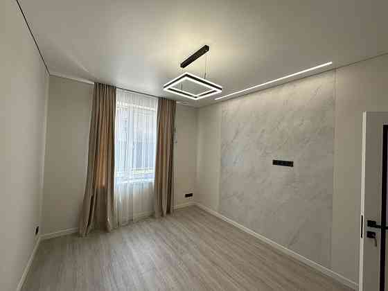 2 кім. квартира по вул. Руській, Центр Ужгород