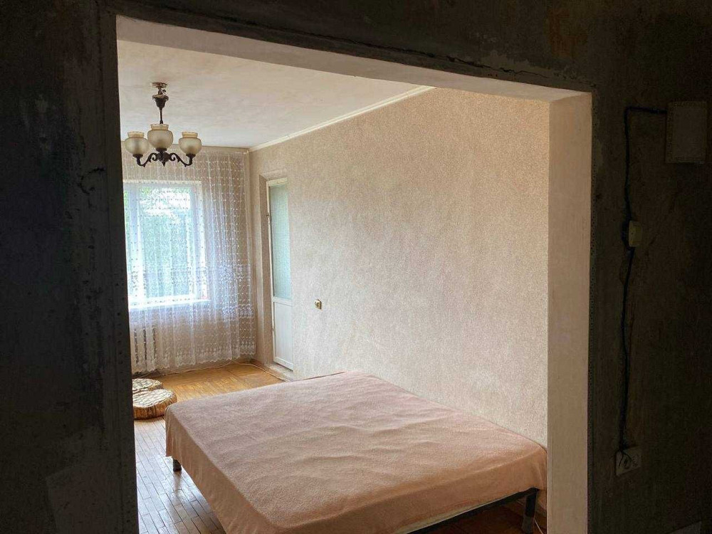 Продається 3-кімнатна квартира в затишному районі, вул. Д.Галицького Ровно - изображение 3