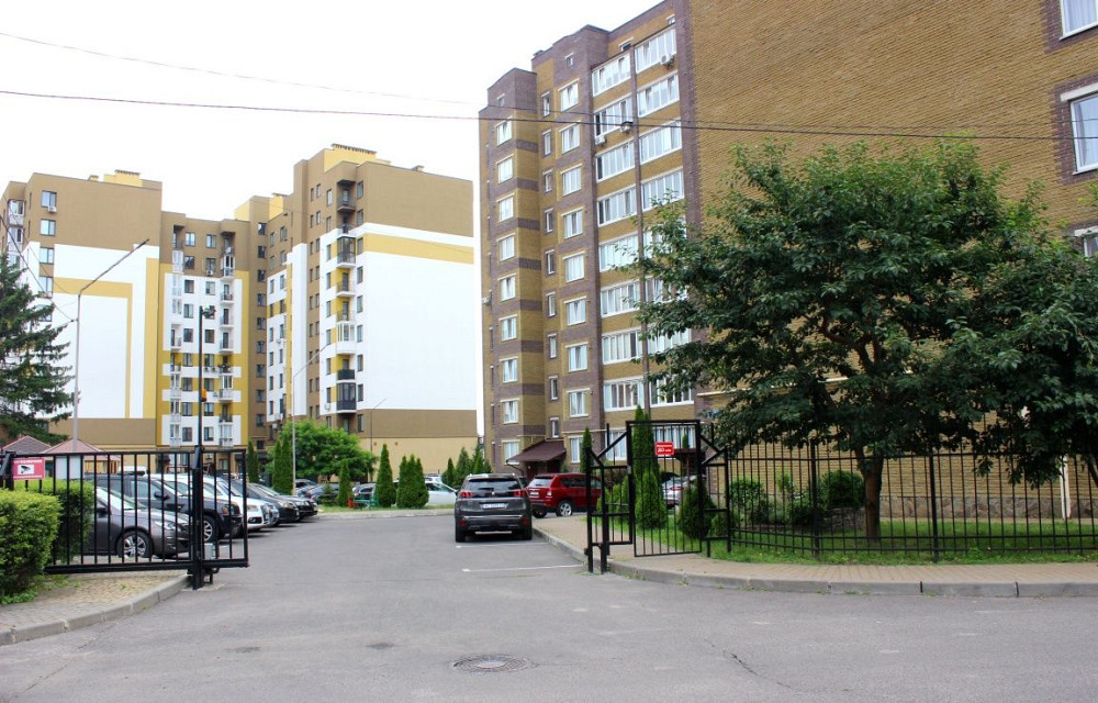 Продаж квартири біля  "Срібних Лелек" (55 мікрорайон) Луцк - изображение 1