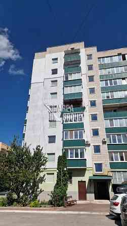 Продається 4-кімнатна квартира на мікрорайоні Кам`янець-Подільський