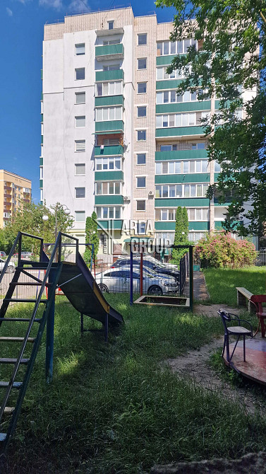 Продається 4-кімнатна квартира на мікрорайоні Кам`янець-Подільський - зображення 1