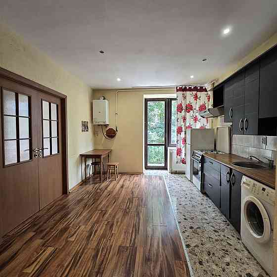 Продам 1 кімнатну квартиру 49 м кв з індивідуальним опаленням Івано-Франківськ