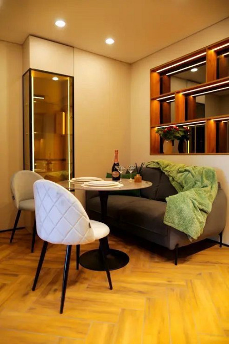 1к з сучасним ремонтом на Подолі! Вул. Нижній Вал, ст. Контрактова Киев - изображение 1