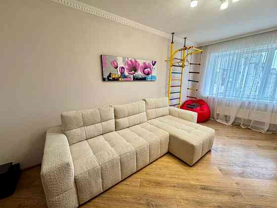 3-кімнатна квартира з ремонтом та меблями — готова для життя! Ровно