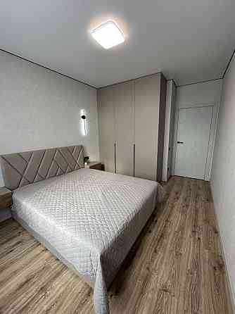 Своя Однокімнатна  42м2 Варшавський 2 без % Власник ціна під ключ. Киев