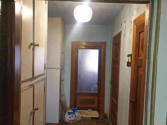 Продаж трикімнатної квартири на Шафарика Львов