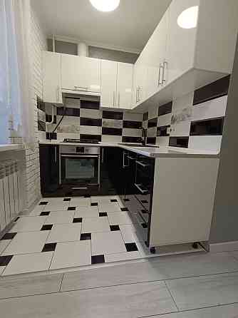 Продаж 2к на Зерова Винница