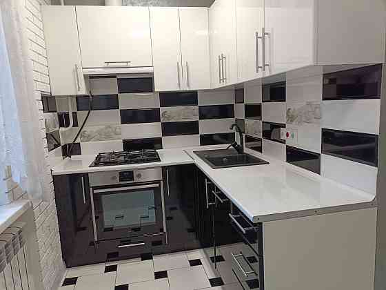 Продаж 2к на Зерова Винница