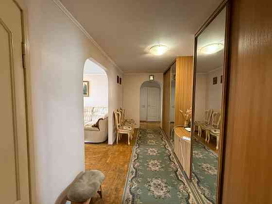 Продаж 3 кім. квартири вул. К.Мейтуса 9 ремонт 78м2 ТЕРМІНОВО Киев