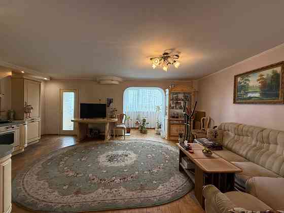 Продаж 3 кім. квартири вул. К.Мейтуса 9 ремонт 78м2 ТЕРМІНОВО Киев