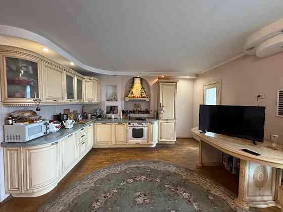 Продаж 3 кім. квартири вул. К.Мейтуса 9 ремонт 78м2 ТЕРМІНОВО Киев