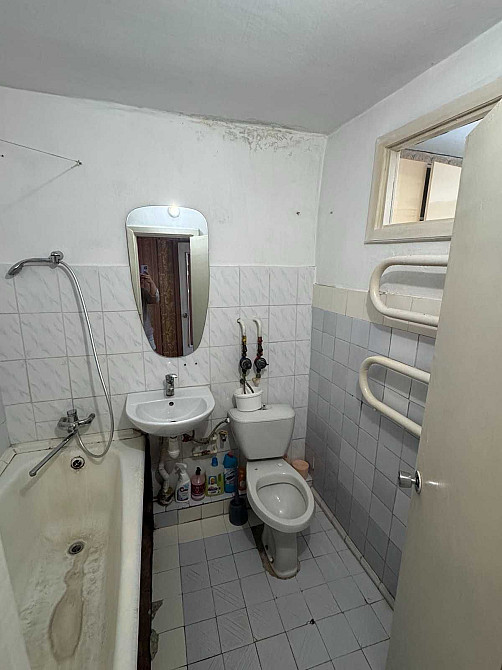 1к - не пропусти майже центр, виставка. середній поверх. МІНІМАЛЬНЕ ОФ Хмельницкий - изображение 5