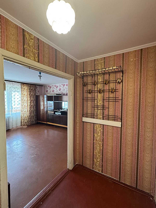 1к - не пропусти майже центр, виставка. середній поверх. МІНІМАЛЬНЕ ОФ Хмельницкий - изображение 8