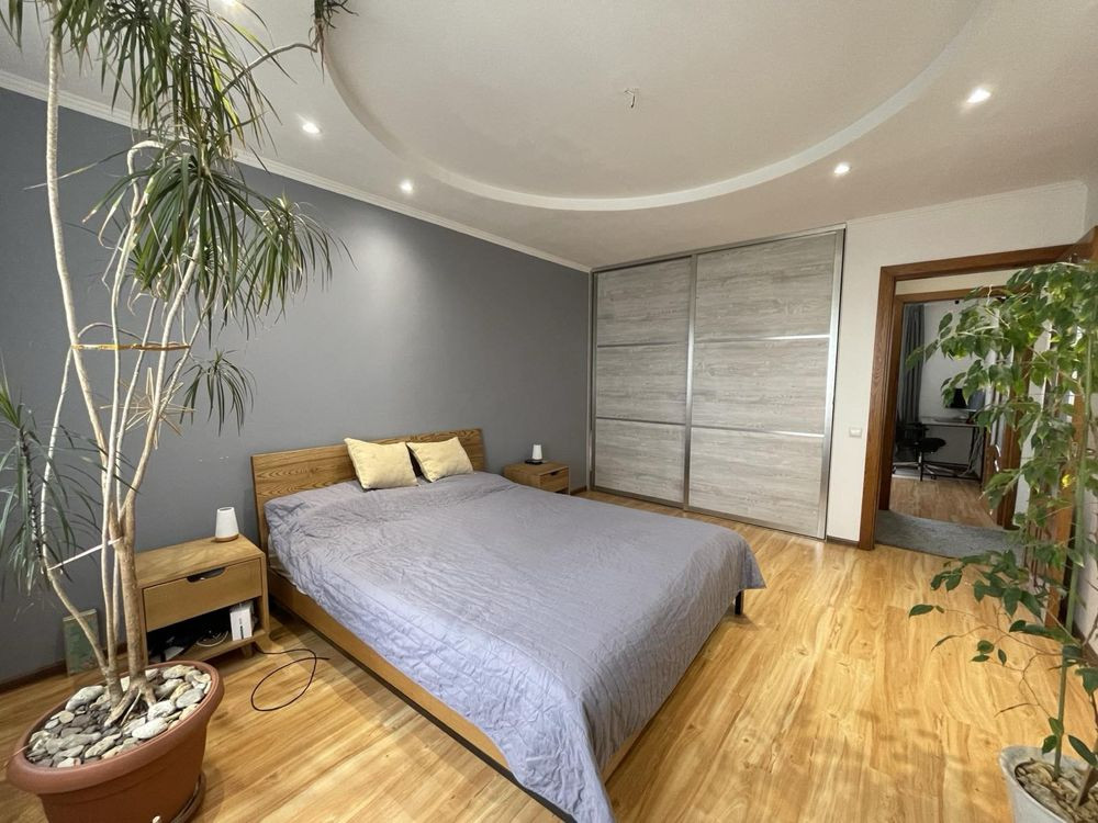 3х кім кв вул Бальзака початок Троєщини Київ - зображення 1