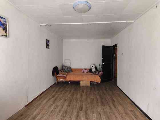 ПРОДАМ 1 комнатную Осенняя Косиора Левый берег Днепр