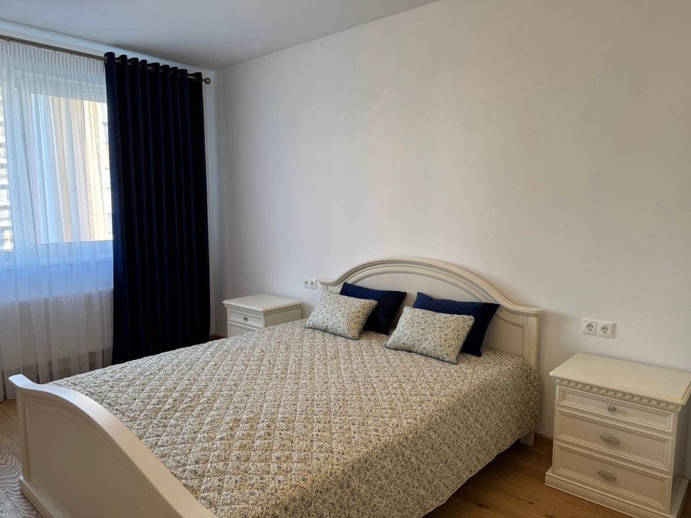 Стильна 2-кімнатна квартира з авторським ремонтом Ровно - изображение 1