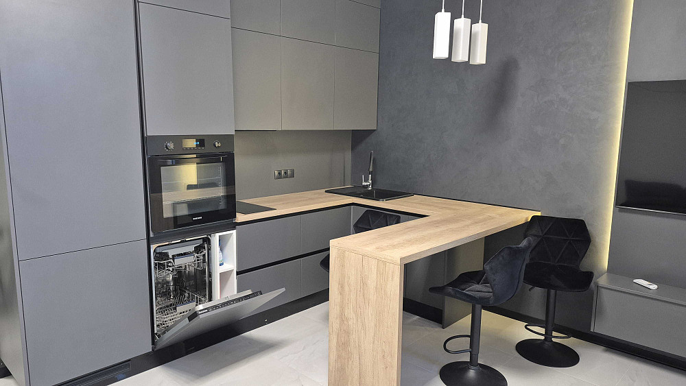 Срочно‼️1-комн квартира с балконом‼️новый дом на Фонтане‼️ул Гераневая Одесса - изображение 1