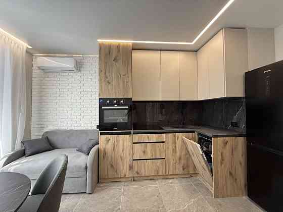 1- кімнатна з меблями та технікою! Ивано-Франковск