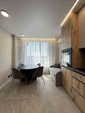 1- кімнатна з меблями та технікою! Ивано-Франковск