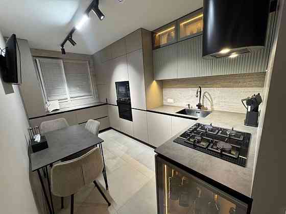 Продаж 4 кімн кв вул. Миколайчука Львов