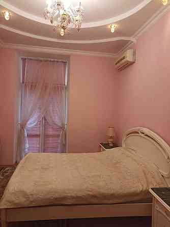 Пр0дається 3кім.кв Антоновича 14б,центр Києва, метро 5хв. Київ