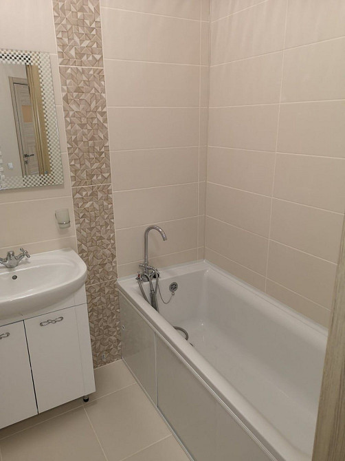 Продам велику Евро 2к. Жк Кампа біля парку Буча - изображение 4