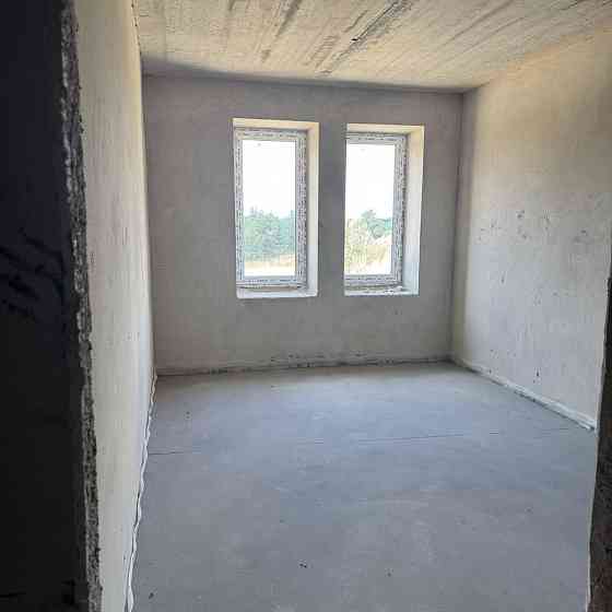 Однокімнатна в готовому будинку Буча