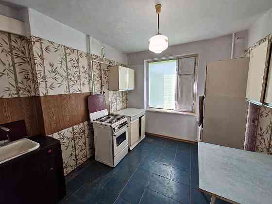 Продаж 3-х кімнатної квартири. Вулиця Володимира Великого. Кривой Рог