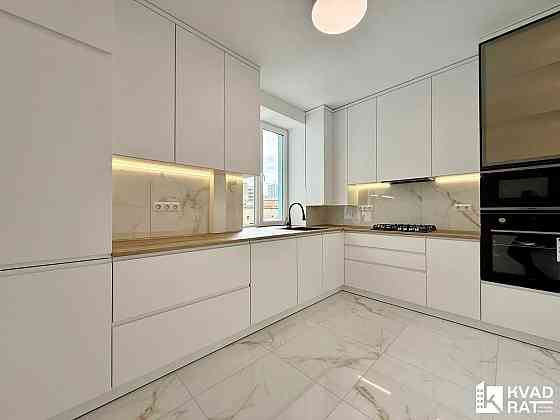 Терміново! 2 кім квартира на 6 поверсі Ивано-Франковск