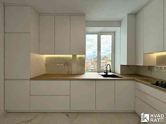 Терміново! 2 кім квартира на 6 поверсі Ивано-Франковск