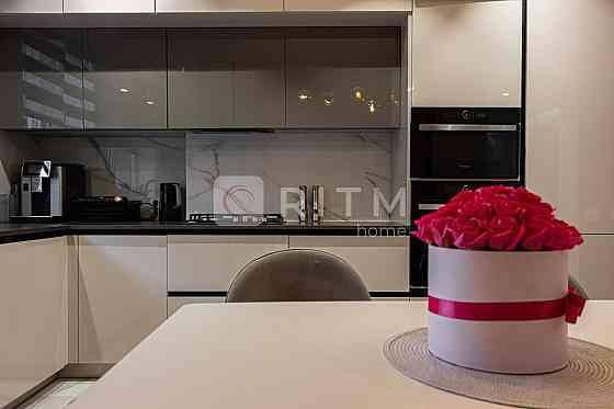 Продаж  3к квартири з дизайнерським ремонтом Львов