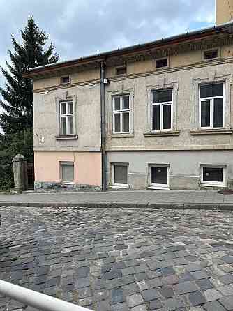 Продаж 1/3 будинку на 2дві сім'ї з гаражем та ділянкою, на 2 квартири Львов