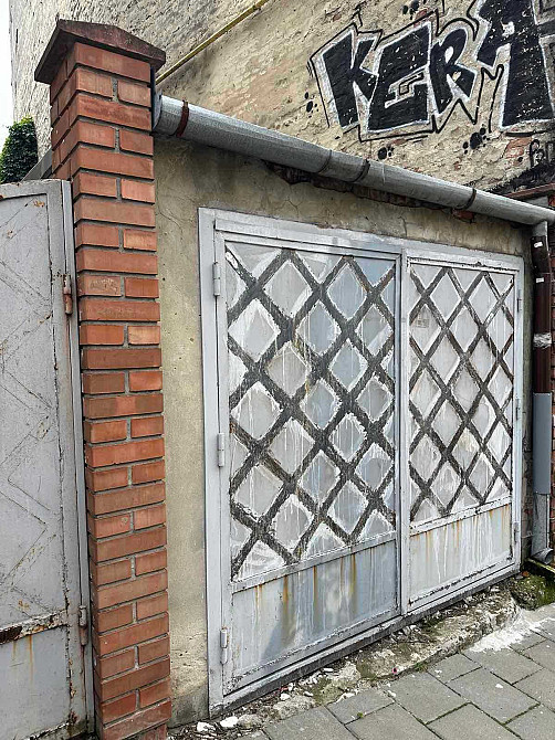 Продаж 1/3 будинку на 2дві сім'ї з гаражем та ділянкою, на 2 квартири Львов - изображение 2