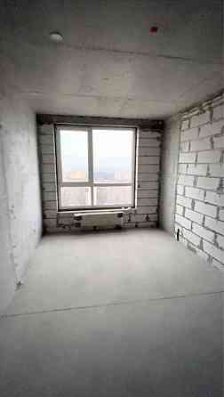 Продам 4-кімнатну квартиру в ЖК Варшавський KA Київ