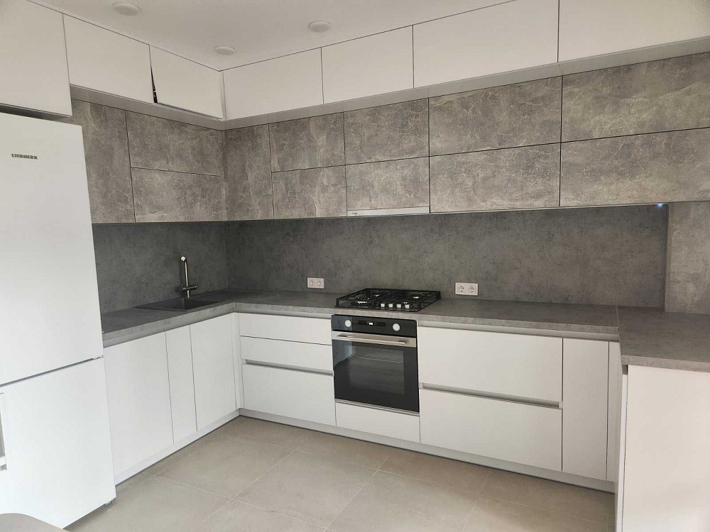 Просторна 3к квартира 9.5 Черномоськоi дороги, 2 с/в, 2 гардеробнi Одесса - изображение 2