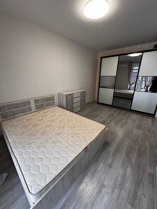 Срочно!! Продам квартиру возле моря с ремонтом Одесса - изображение 1