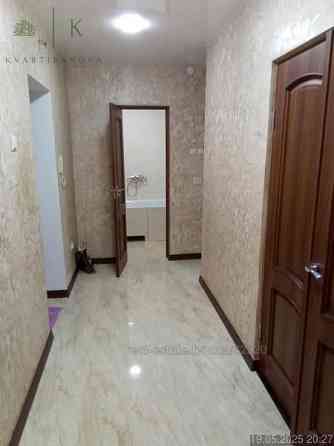 Продам 2-кім.квартиру,вул Стебницька 72  З Ремонтом! Трускавец