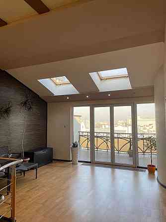 Продам дворівневу кварт. в будинку навпроти входу в парк ім.Шевченка. Ивано-Франковск