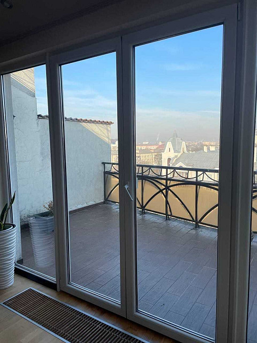 Продам дворівневу кварт. в будинку навпроти входу в парк ім.Шевченка. Івано-Франківськ - зображення 1