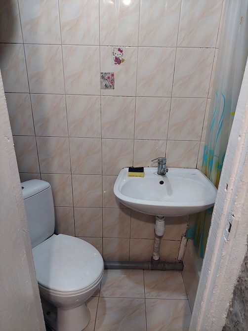 Сдаю однокомнатную квартиру без мебели в Октябрьском. Миколаїв - зображення 7