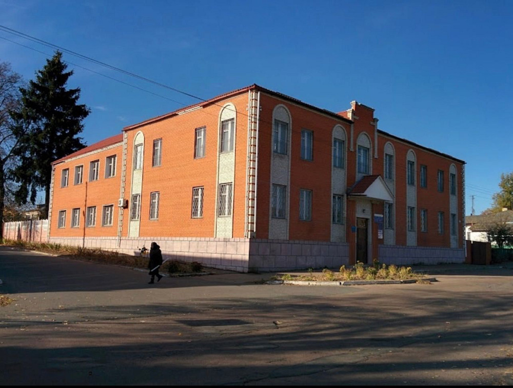 Продаётся 2-комнатная квартира в центре города! Новгород-Сіверський - зображення 1