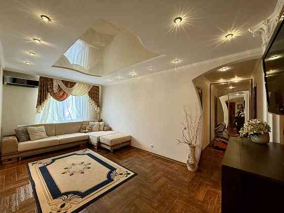 Трехкомнатная студия на 6Слободской.Ремонт,мебель,техника. Николаев